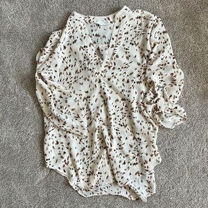 Lush vneck rayon top